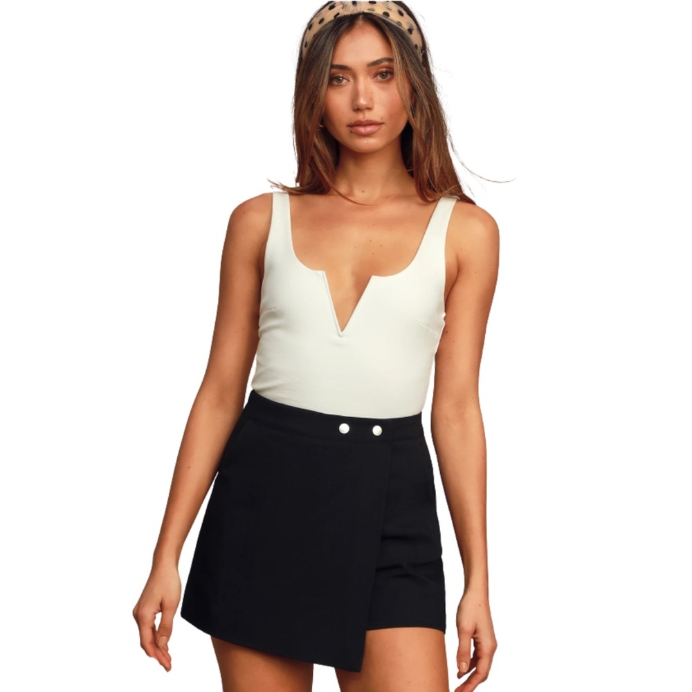 Lulus Black Skort Women’s Sz S High Waist Mini Skirt Shorts Minimalist Chic